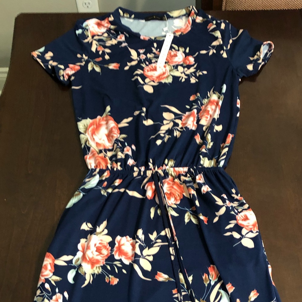 Dress with pockets